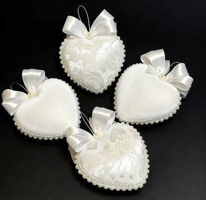 Set 4 ornamente brad ( inima alb )