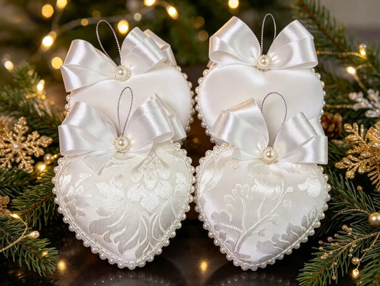 Set 4 ornamente brad ( inima alb )