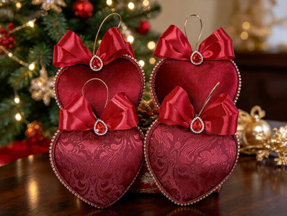 Set 4 ornamente brad ( inima rosu )